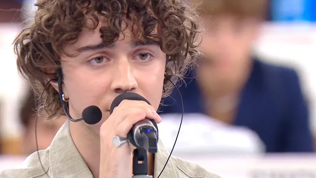 Amici 23, anticipazioni 29 ottobre 2023: un nuovo ballerino arriva nella scuola, maglia a rischio per un cantante