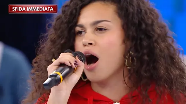 Amici 23, chi è Martina Giovannini la nuova cantante di Anna Pettinelli entrata al posto di Stella