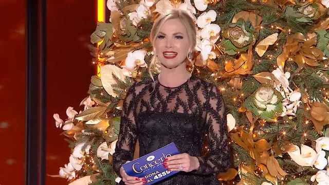 Concerto di Natale, questa sera su Canale 5 con Federica Panicucci: scaletta, cantanti e ospiti