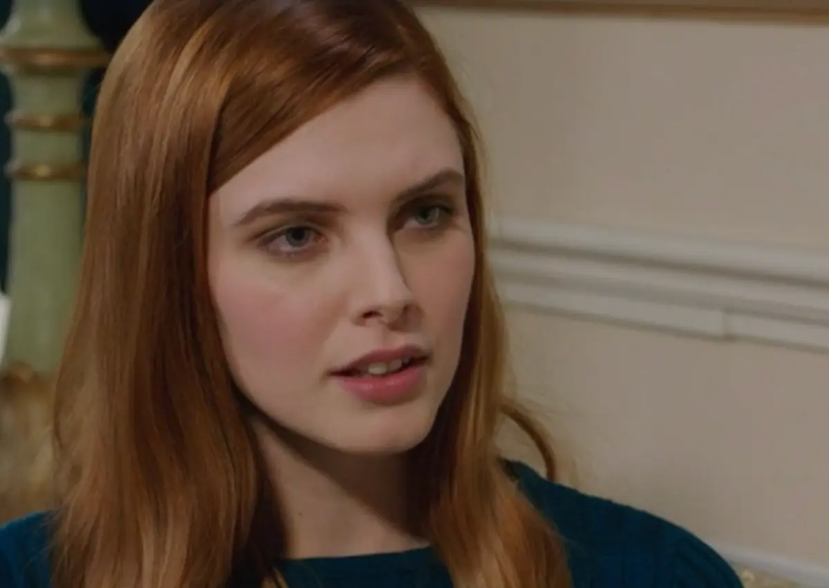 Odile in una scena de il paradiso delle signore 10